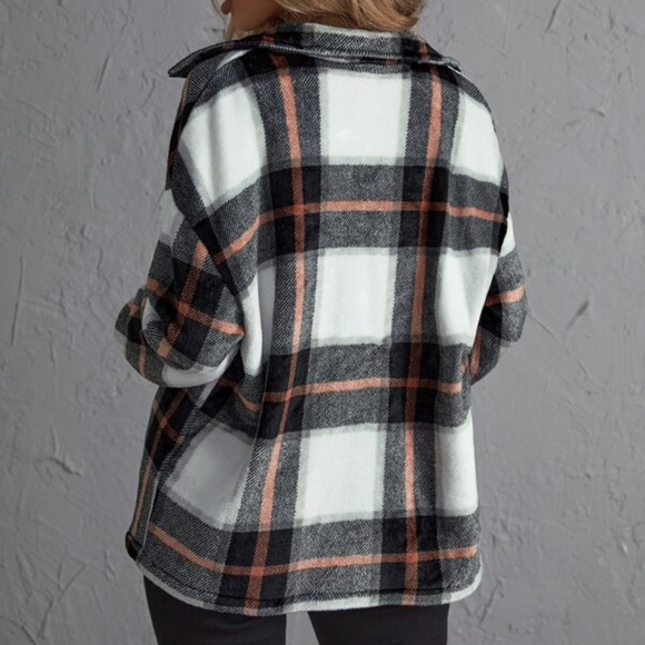 Cozy Plaid Boyfriend Jacket Oversized Shacket - Picture 3 of 5